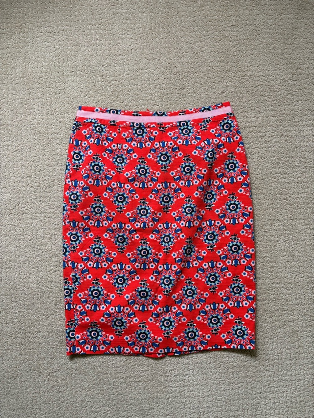 Boden Red Floral Medallion Print Bow Waist Pencil Skirt Size 6